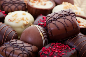 Valentines-Day-Chocolates-1