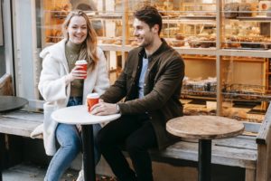 Top 6 Etiquette Tips for Dating in 2022